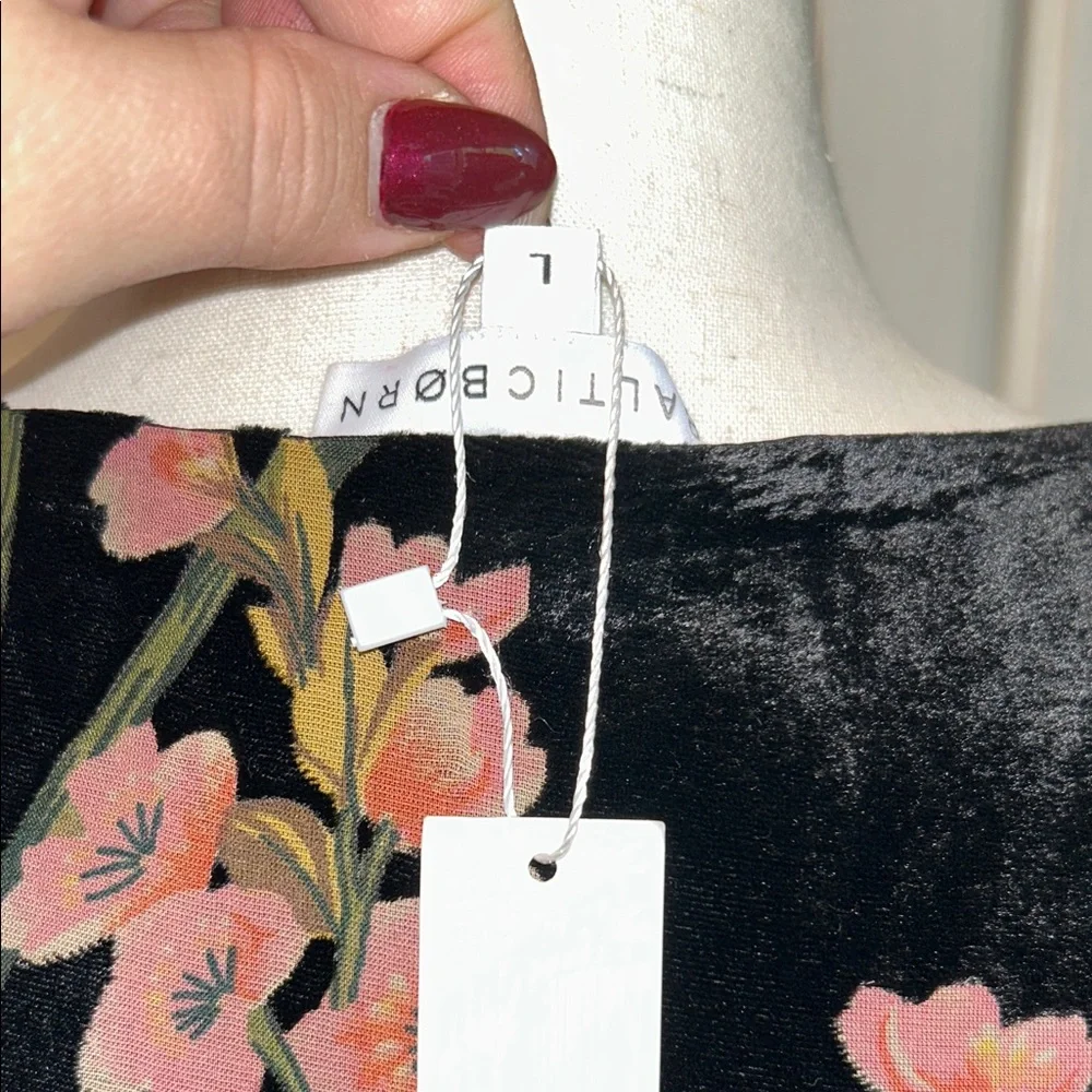 NEW Baltic Born Velvet Floral Black and Pink Wrap Full Length Dress Size Large - Picture 12 of 15